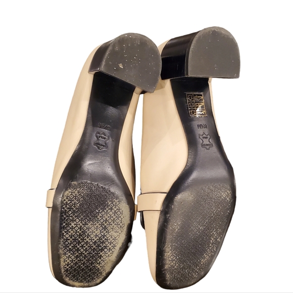 Tory Burch Leather Heeled Loafers, Cream  Size 6.5M - Picture 6 of 9